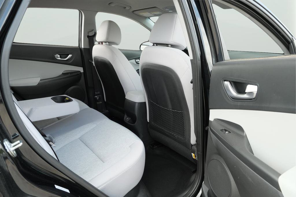 Used 2023 Hyundai Kona SE FWD image 35