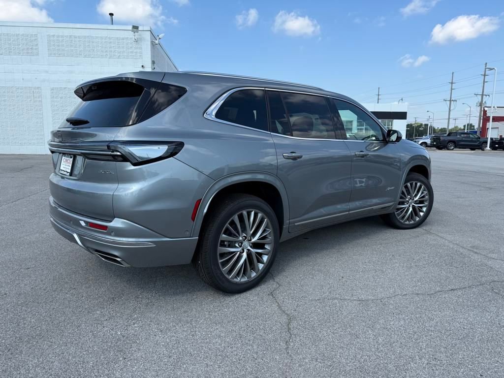 New 2026 Buick Enclave Avenir w/ Super Cruise Package image 6