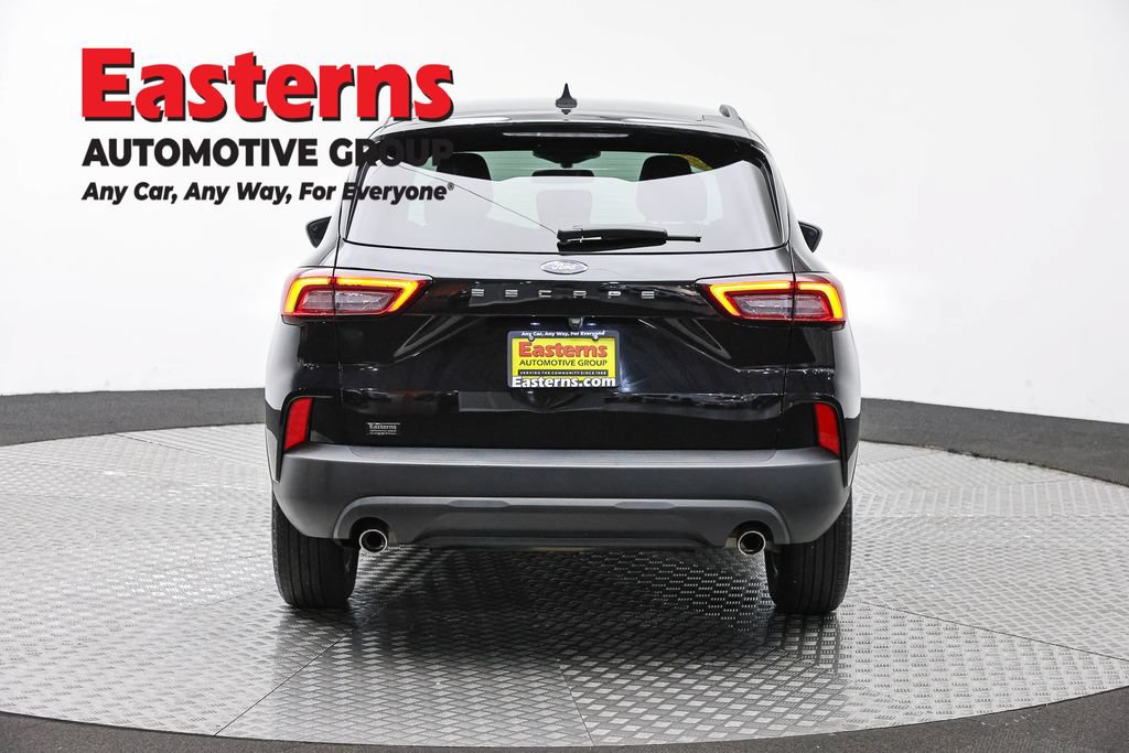 Used 2025 Ford Escape ST-Line FWD image 6
