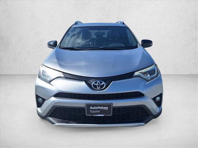 Used 2016 Toyota RAV4 SE image 2