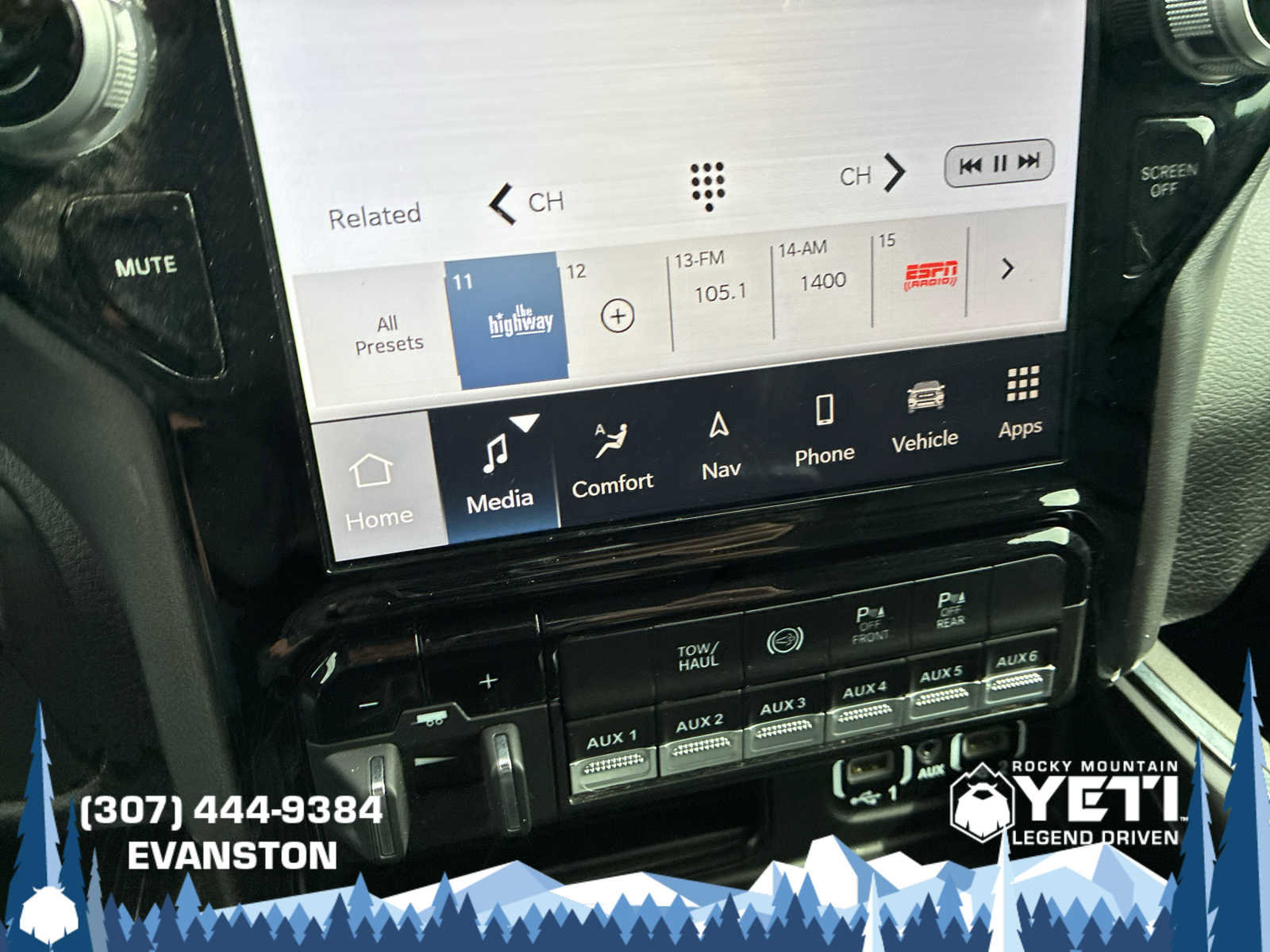 Used 2024 RAM 3500 Laramie w/ Night Edition image 15