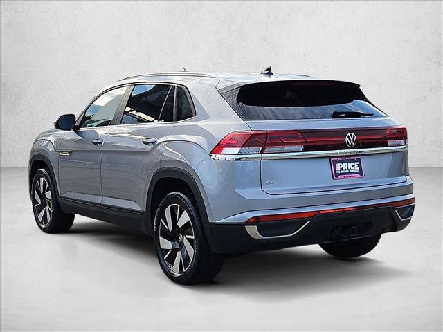 Used 2025 Volkswagen Atlas Cross Sport SE FWD image 8