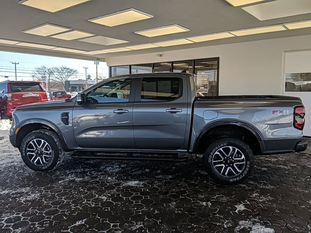 Certified 2024 Ford Ranger Lariat w/ FX4 Off-Road Package image 8