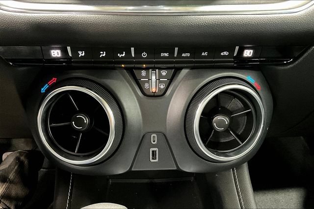 Used 2023 Chevrolet Blazer LT FWD image 14