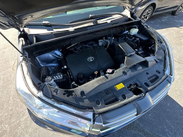 Used 2017 Toyota Highlander XLE image 33