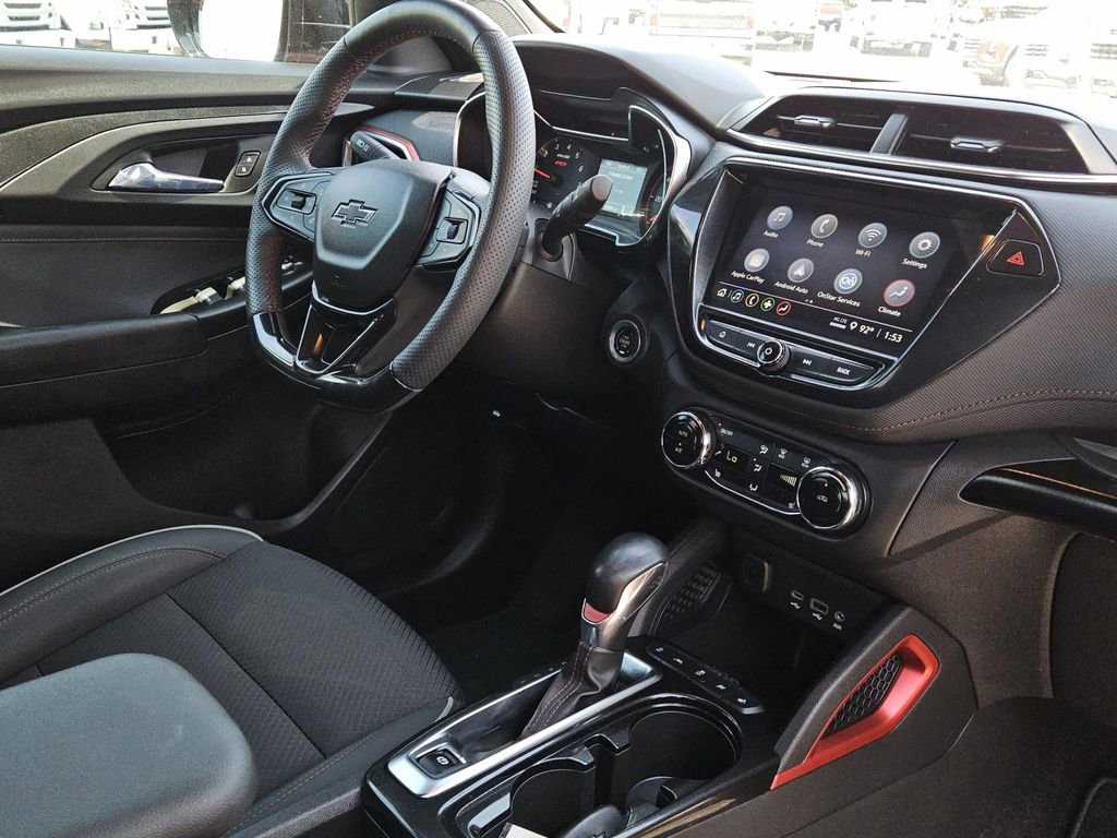 Used 2023 Chevrolet TrailBlazer RS w/ Convenience Package image 29
