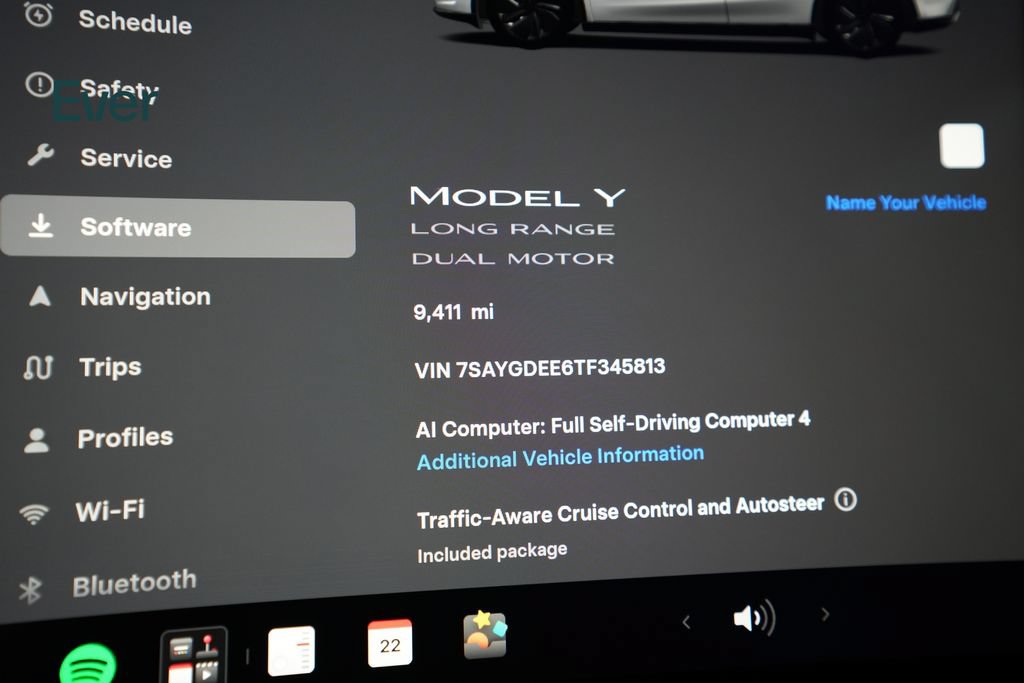 Used 2026 Tesla Model Y AWD image 7