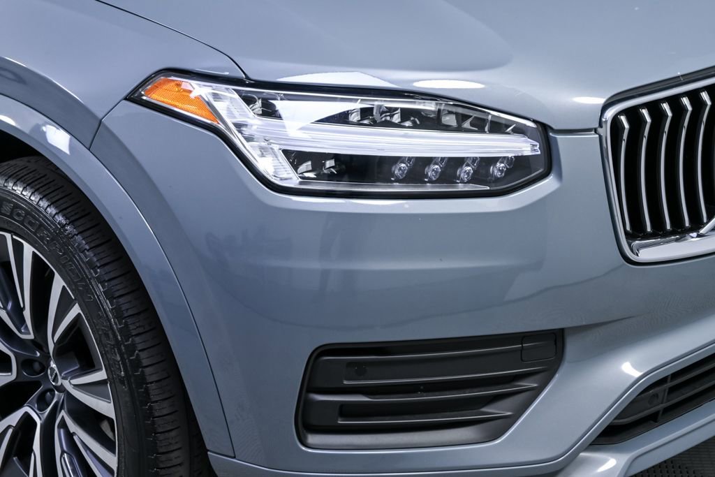 Certified 2022 Volvo XC90 T6 Momentum w/ Protection Package Premier AWD/4WD image 38
