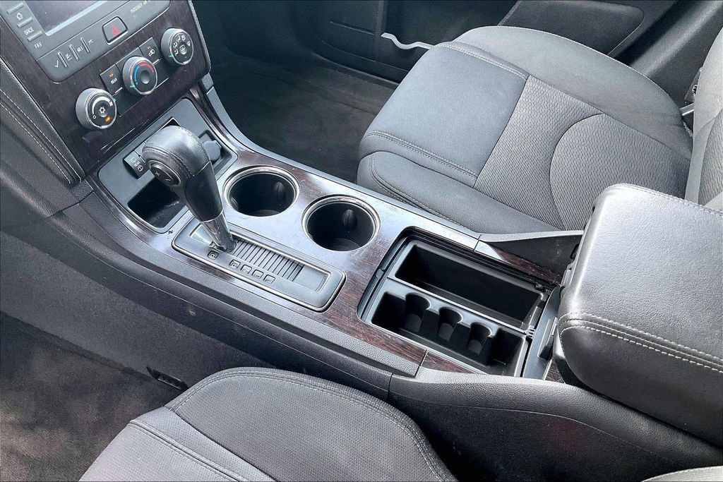 Used 2017 Chevrolet Traverse LT image 17