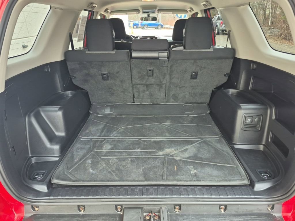 Used 2019 Toyota 4Runner SR5 image 12