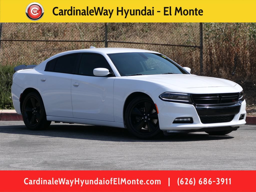 Used 2016 Dodge Charger R/T RWD image 1