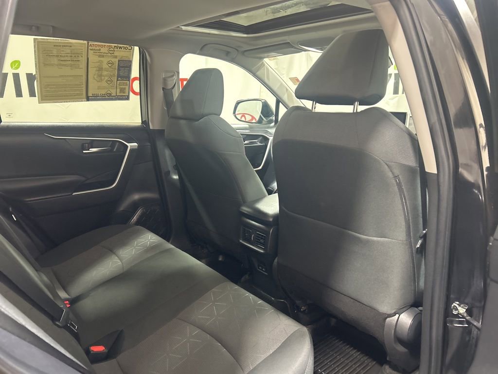 Used 2024 Toyota RAV4 XLE w/ Convenience Package image 15