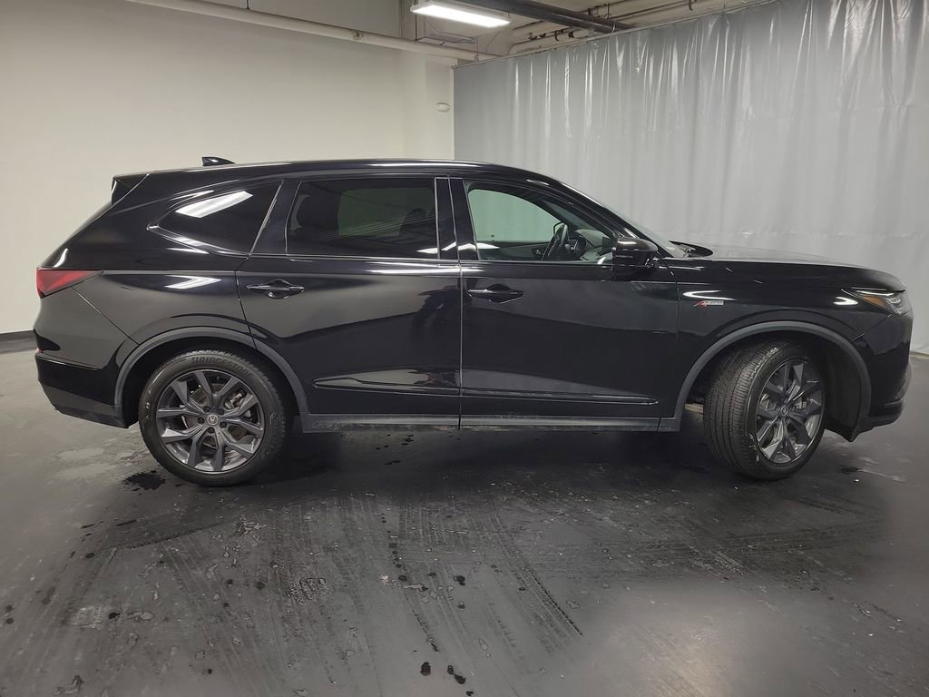 Used 2023 Acura MDX A-Spec image 10