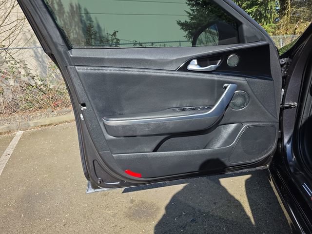 Used 2020 Kia Stinger GT-Line w/ Sun & Sound Package image 17