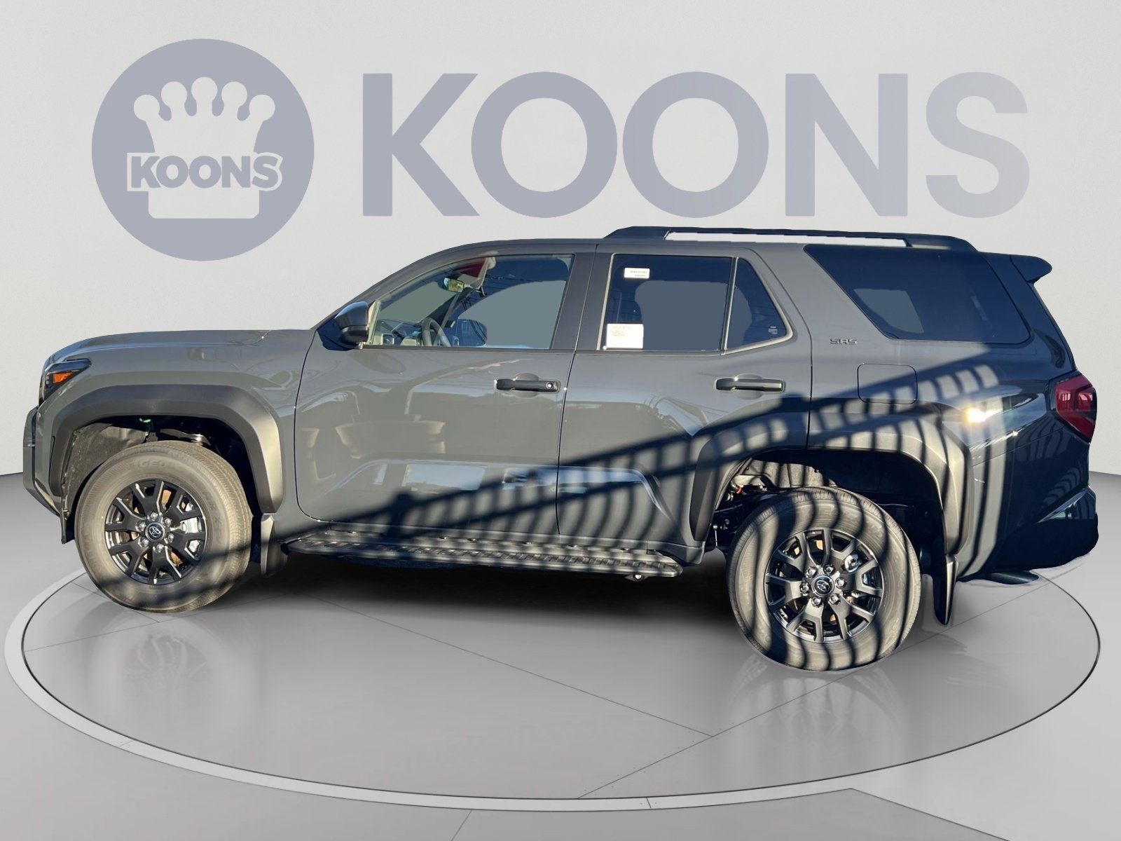 New 2026 Toyota 4Runner SR5 AWD/4WD image 2