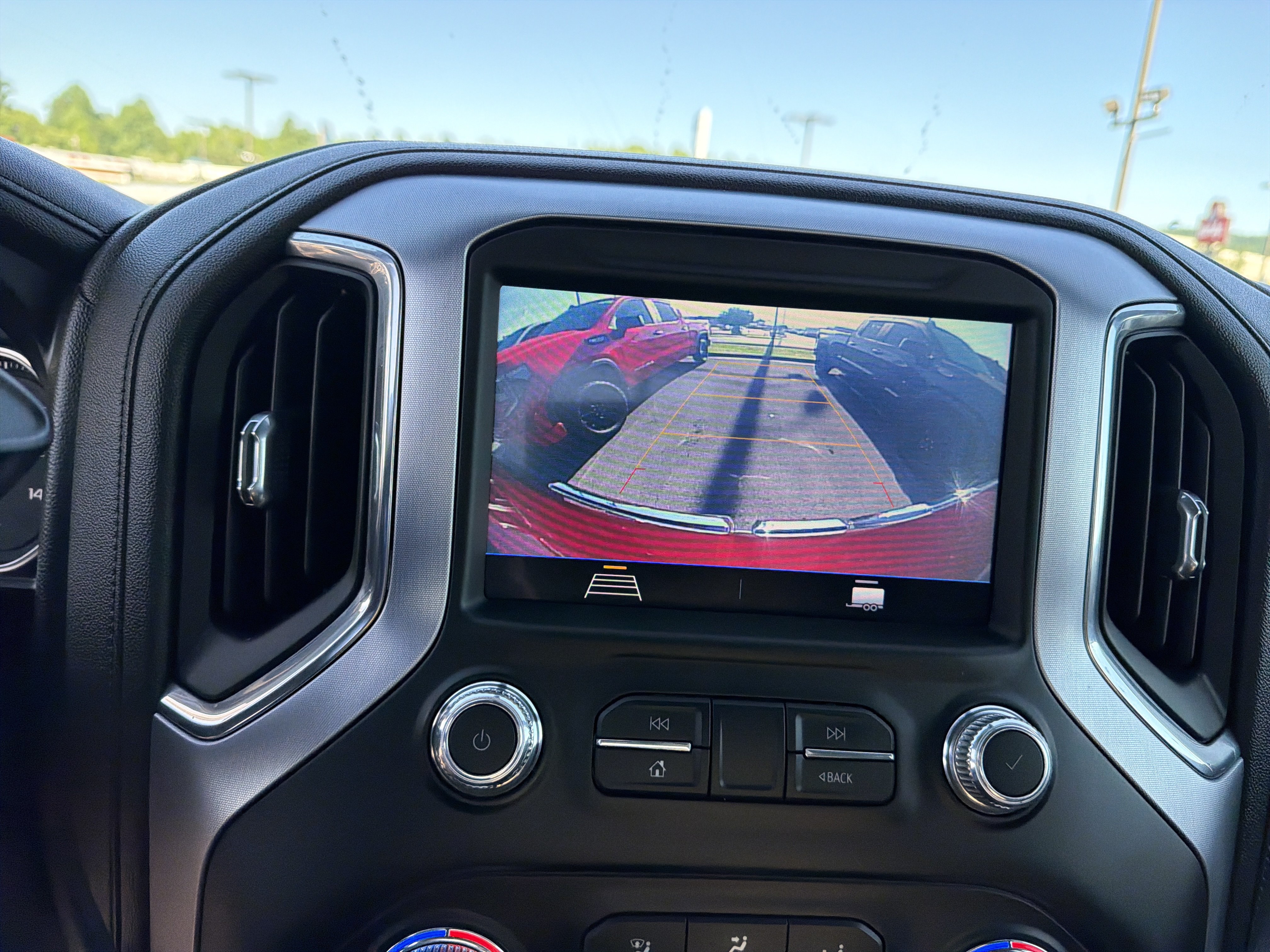 Used 2019 GMC Sierra 1500 SLE w/ SLE Value Package AWD/4WD image 26