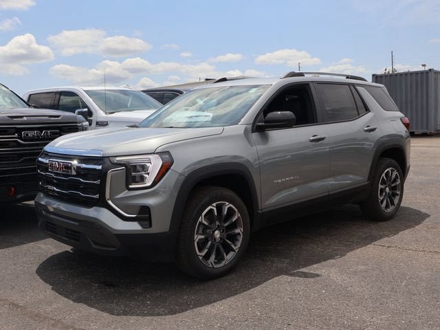 New 2026 GMC Terrain Elevation w/ Elevation Premium Package AWD/4WD image 3
