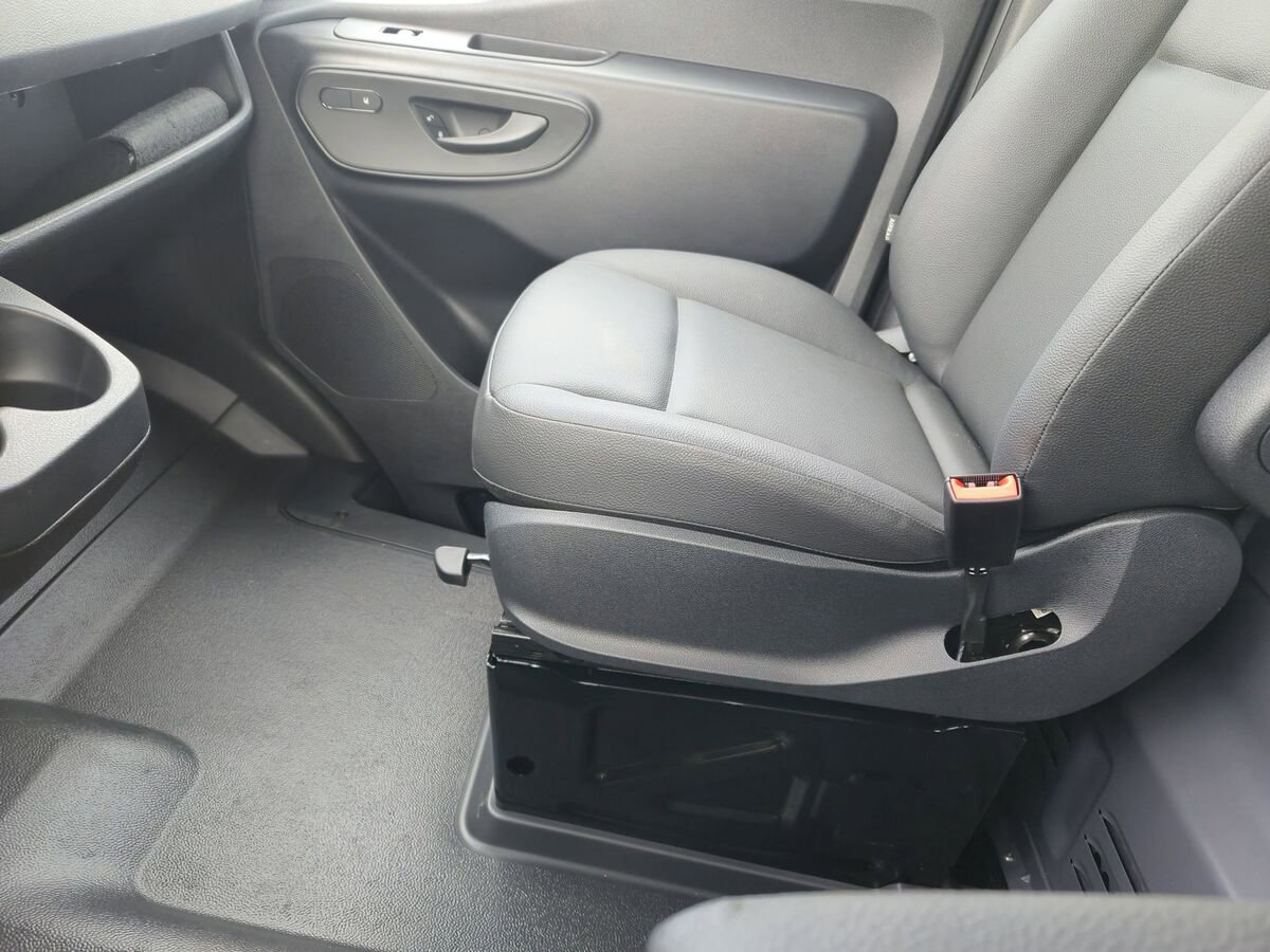 New 2024 Mercedes-Benz Sprinter 2500 image 21