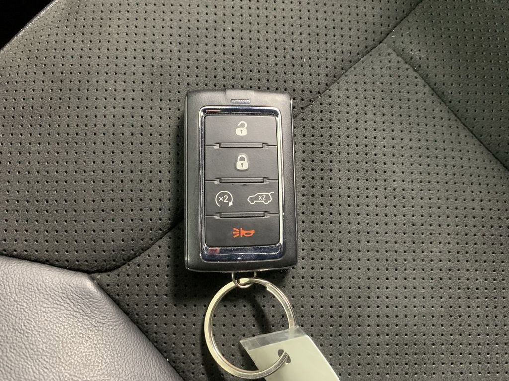 Used 2022 Jeep Grand Cherokee L Laredo AWD/4WD image 12