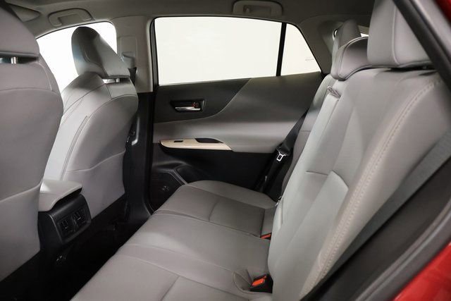 Used 2024 Toyota Venza Limited image 29