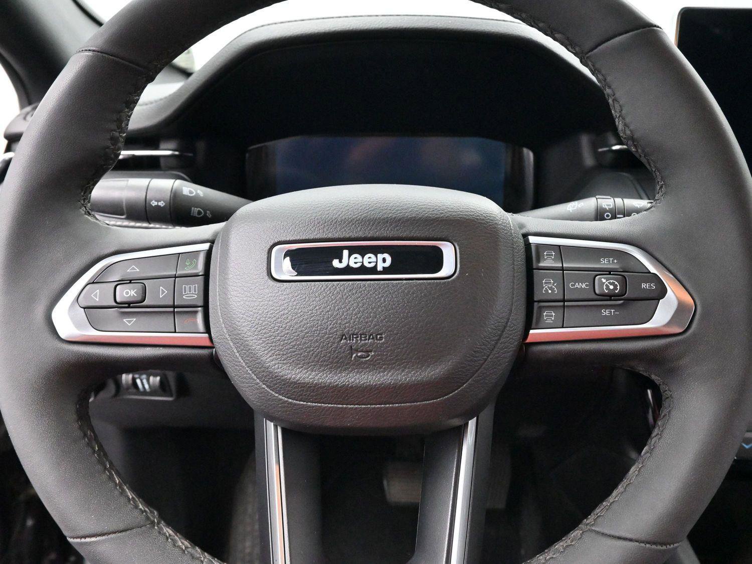 Used 2023 Jeep Compass High Altitude image 16