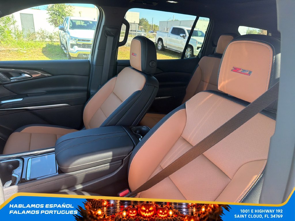 New 2027 Chevrolet Traverse Z71 w/ Enhanced Driving Package AWD/4WD image 15