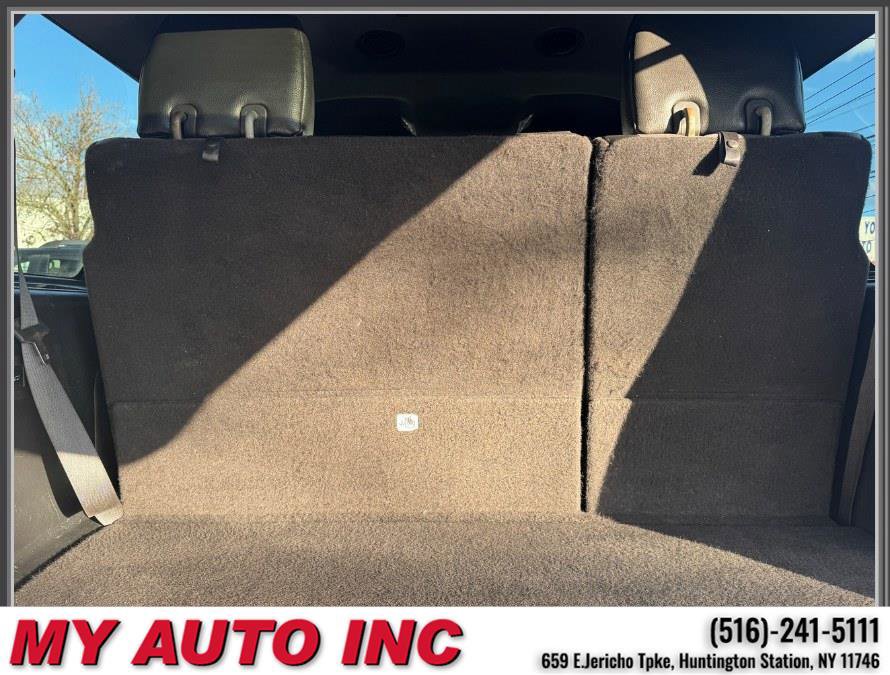 Used 2011 Ford Expedition XLT w/ 203A Rapid Spec Order Code image 31