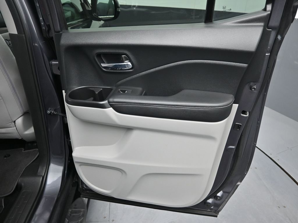 Certified 2021 Honda Ridgeline RTL image 19