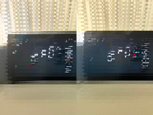 New 2025 Ford Expedition Platinum w/ Stealth Appearance Package image 9