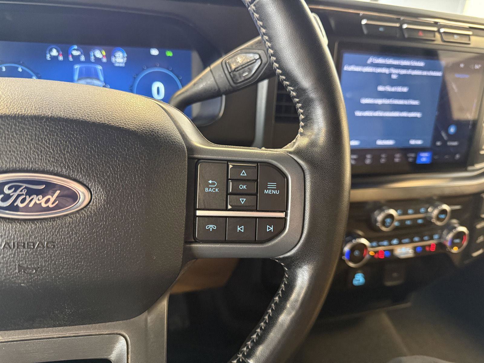 Used 2024 Ford F250 Lariat w/ Chrome Package image 14