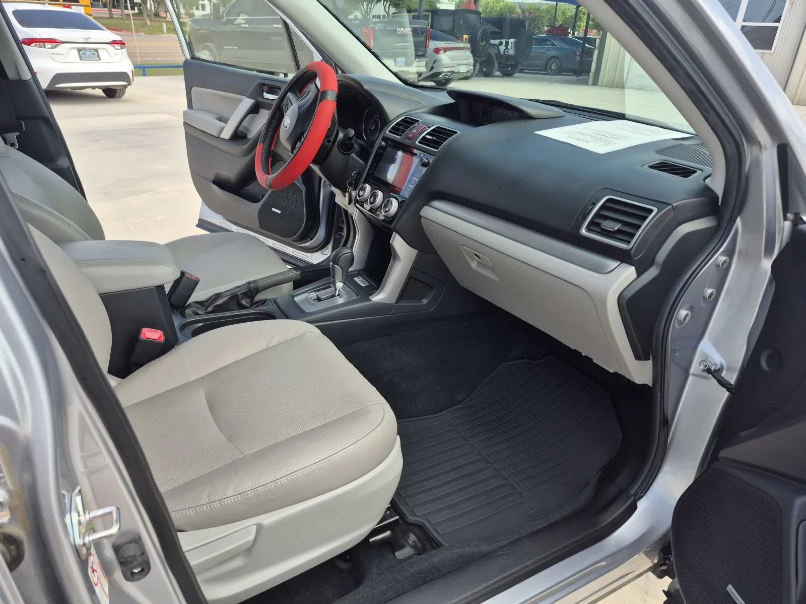 Used 2016 Subaru Forester 2.5i Limited AWD/4WD image 17