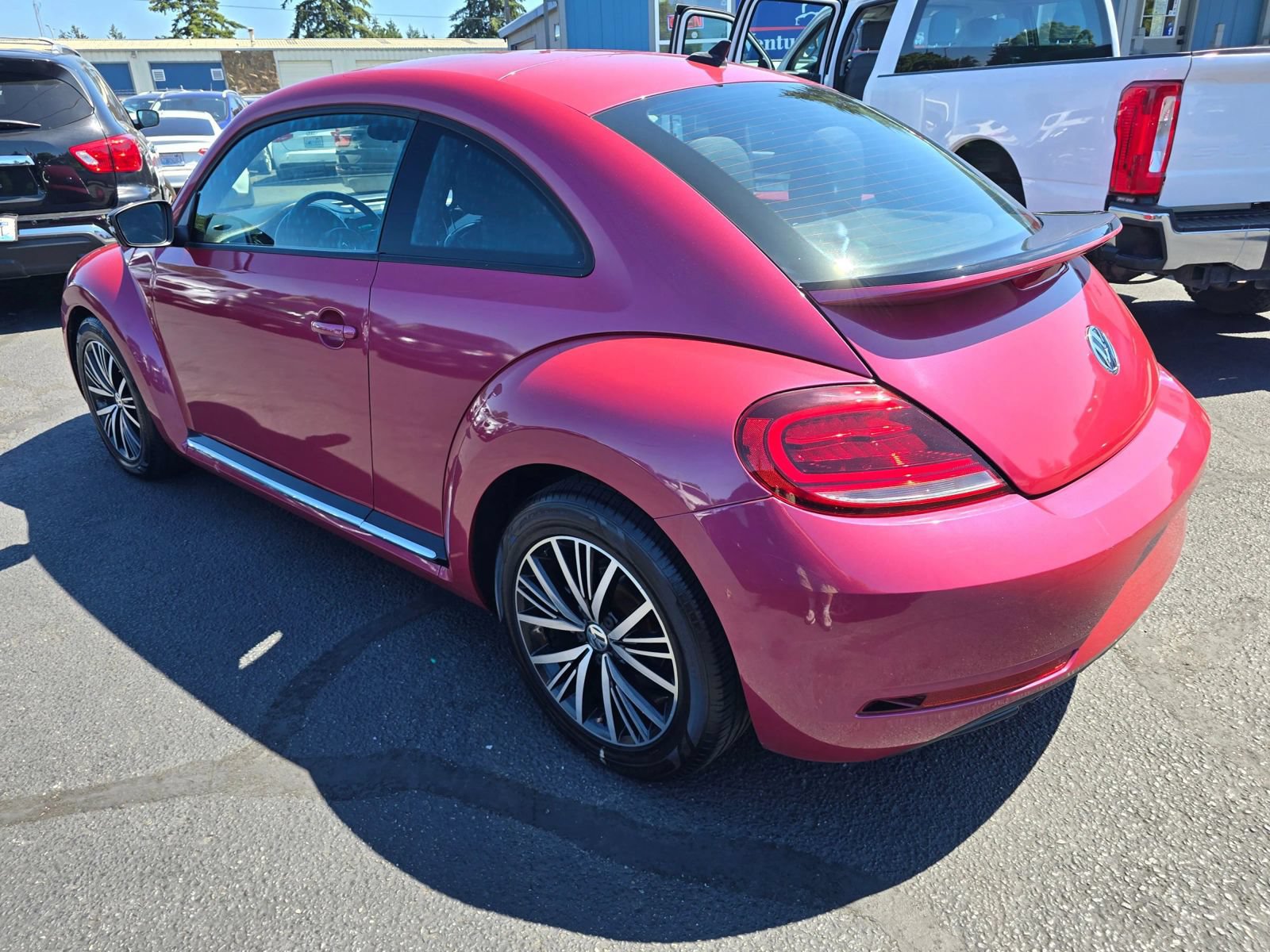 Used 2017 Volkswagen Beetle #PinkBeetle FWD image 3