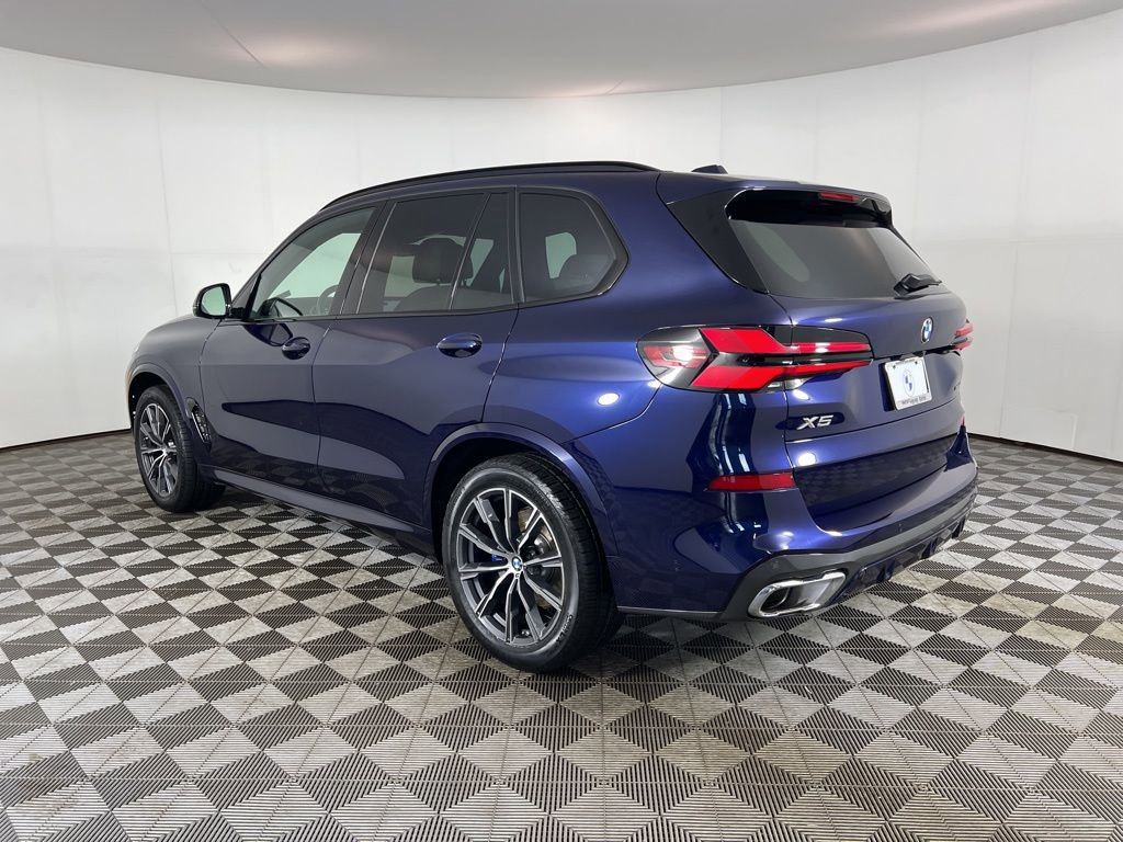 Certified 2024 BMW X5 xDrive40i w/ M Sport Package image 9
