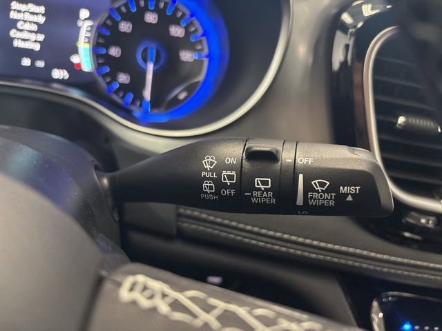 New 2026 Chrysler Pacifica Limited w/ S Appearance Package AWD/4WD image 38