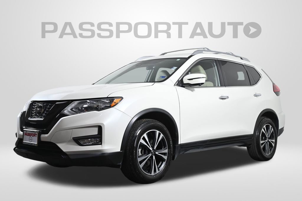 Used 2019 Nissan Rogue SV w/ Premium Package