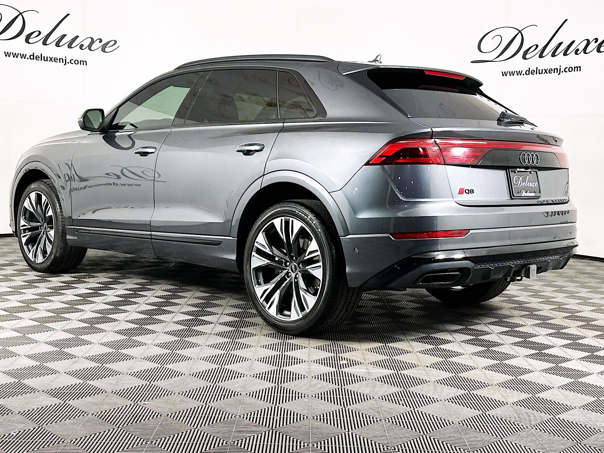 Used 2024 Audi Q8 Premium Plus w/ Premium Plus Package AWD/4WD image 4