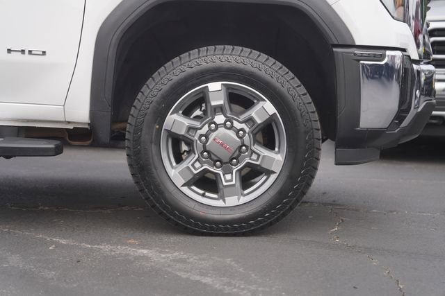 Used 2025 GMC Sierra 2500 SLT w/ SLT Convenience Package AWD/4WD image 4