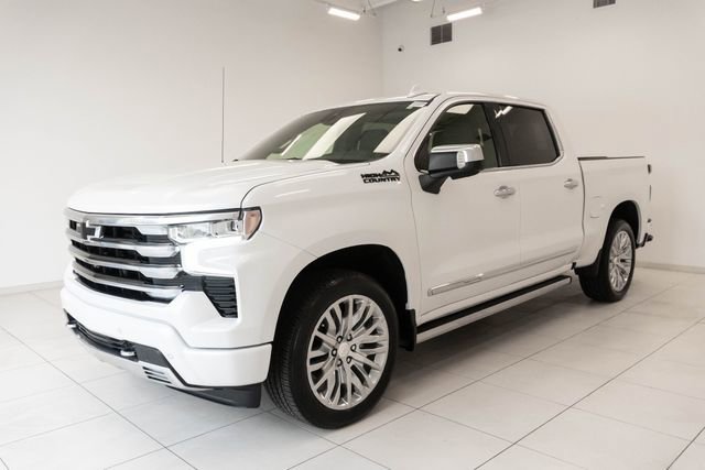Used 2024 Chevrolet Silverado 1500 High Country w/ High Country Premium Package image 8