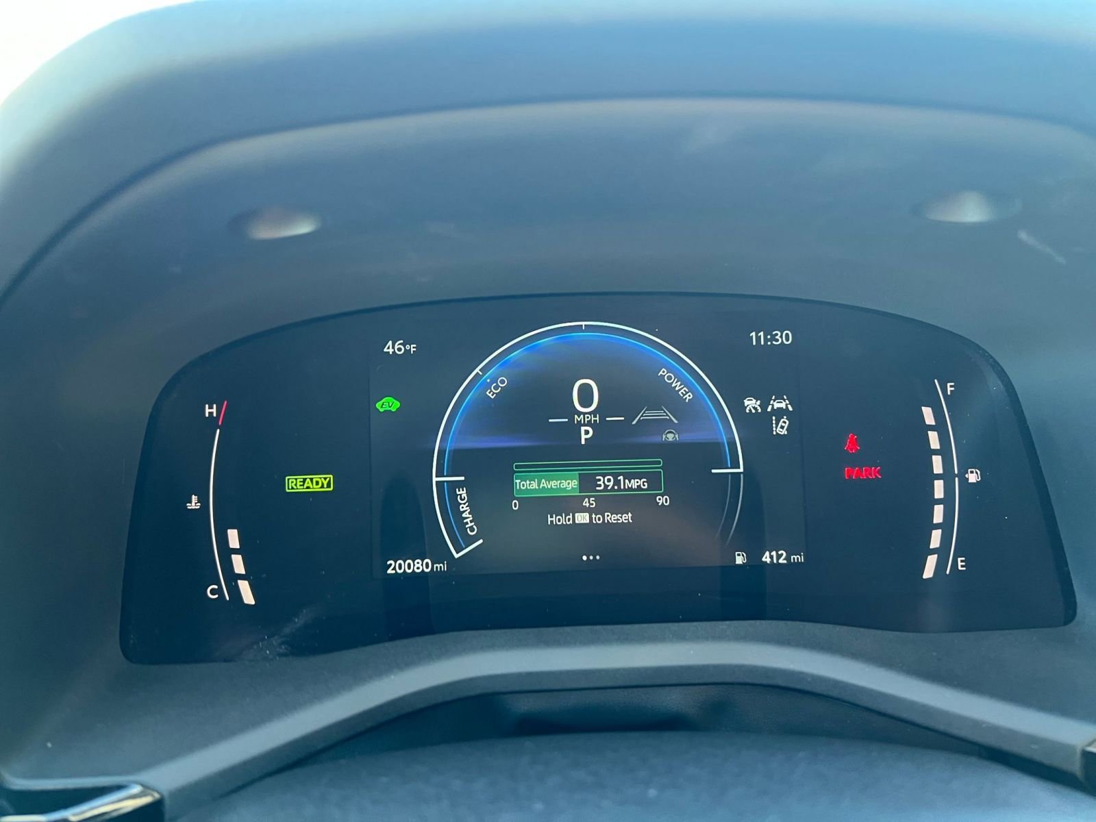 Used 2025 Toyota Camry LE image 39