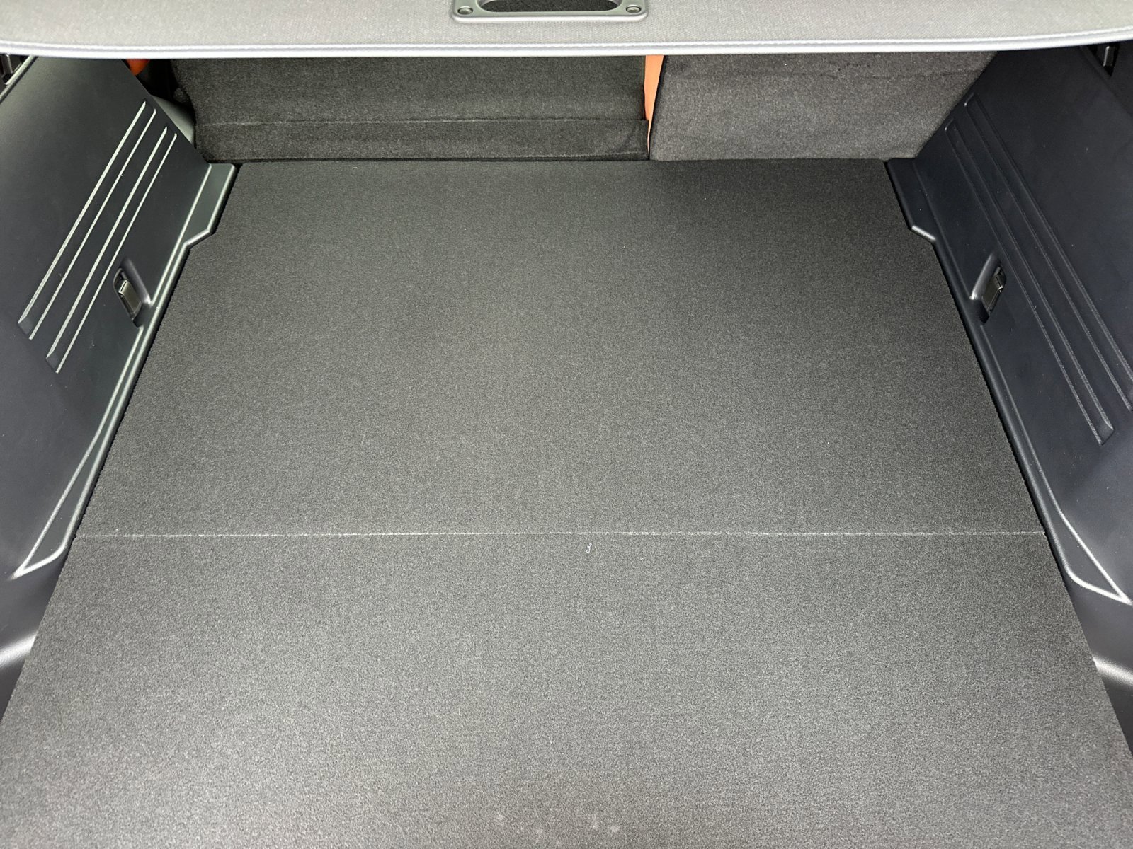 New 2025 MAZDA CX-50 AWD 2.5 Turbo w/ Cargo Package image 15