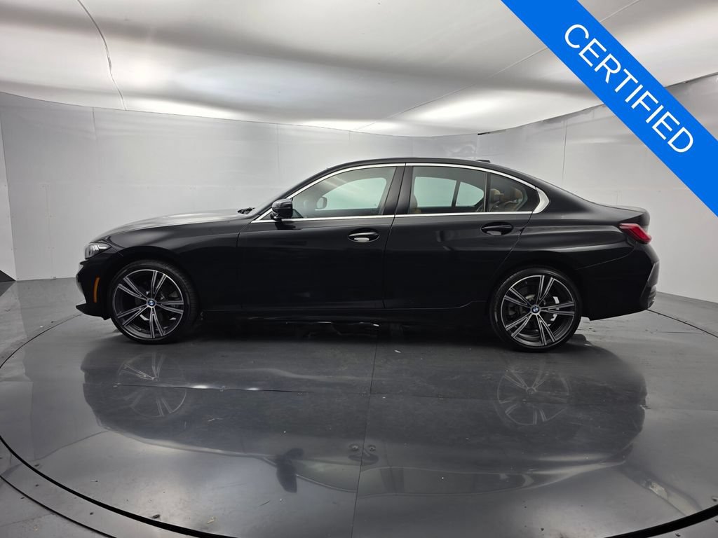 Used 2024 BMW 330i xDrive Sedan w/ Premium Package AWD/4WD image 7