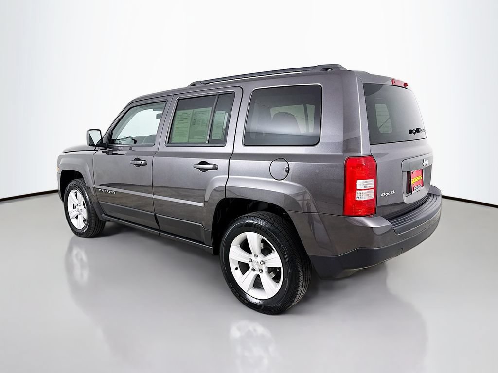 Used 2016 Jeep Patriot Sport w/ Power Value Group AWD/4WD image 6