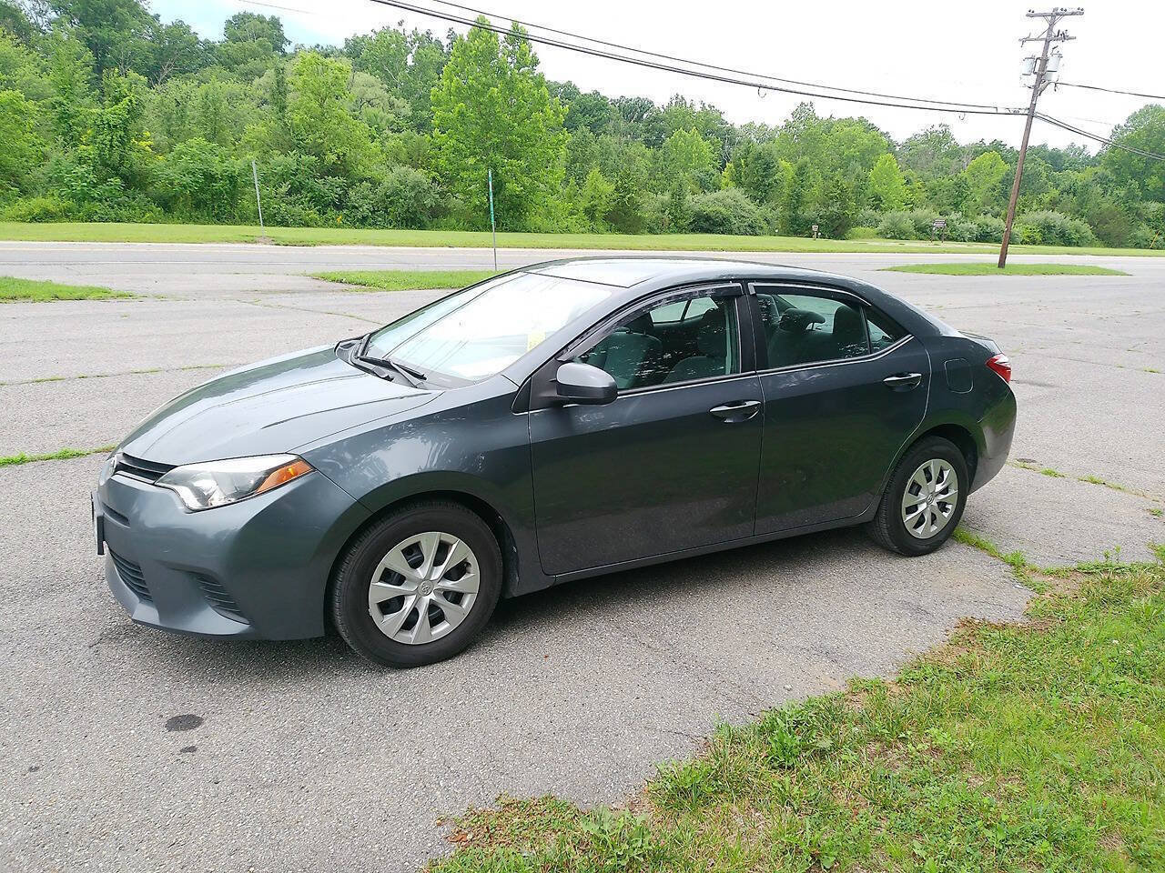 Used 2014 Toyota Corolla L FWD image 38