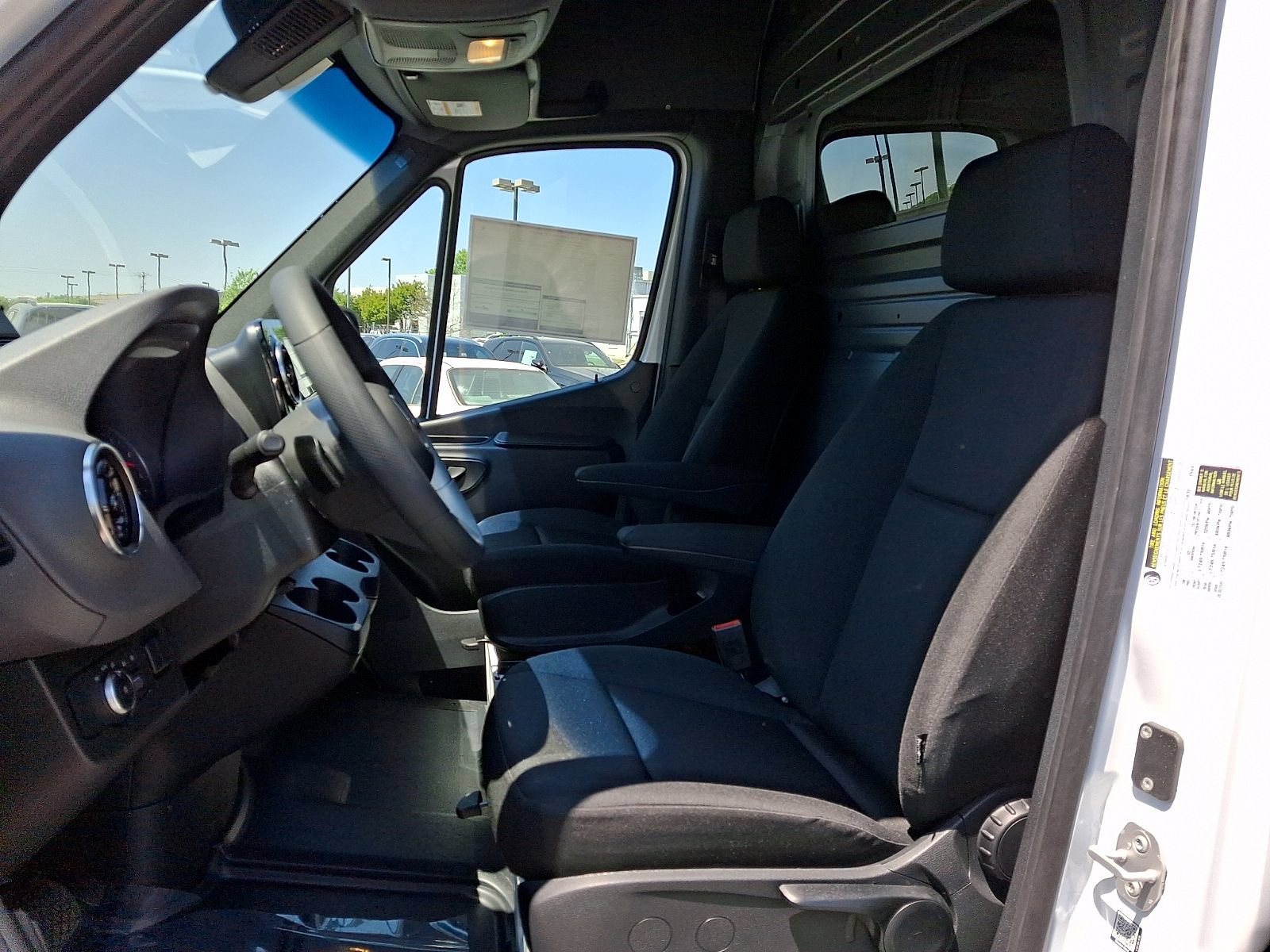 New 2026 Mercedes-Benz Sprinter 2500 image 10
