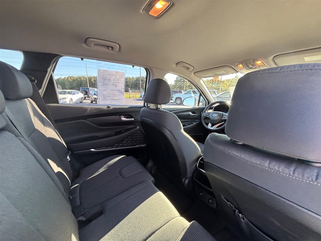 Used 2019 Hyundai Santa Fe SEL image 15