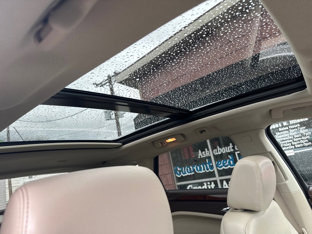 Used 2016 Cadillac SRX Luxury image 9