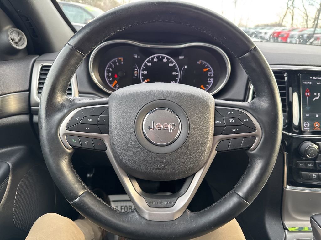 Used 2020 Jeep Grand Cherokee Altitude image 23