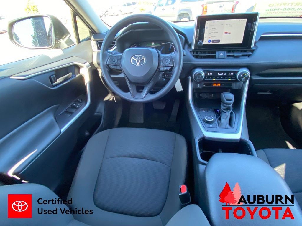 Certified 2025 Toyota RAV4 LE AWD/4WD image 26
