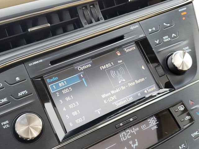 Used 2017 Toyota Avalon XLE Premium w/ All Weather Liner Package image 16