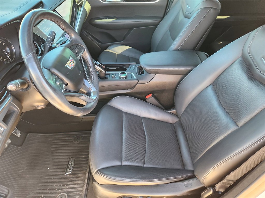 Used 2021 Cadillac XT6 Premium Luxury image 13